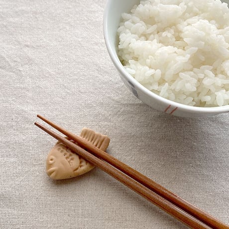 【波佐見焼】西海陶器　鯛焼き 箸置き　 はしおき カトラリーレスト【メール便アイテム】