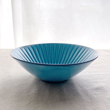 浜陶【波佐見焼】BLUE彫　反ボウル（中）　深皿　サラダボウル　丼