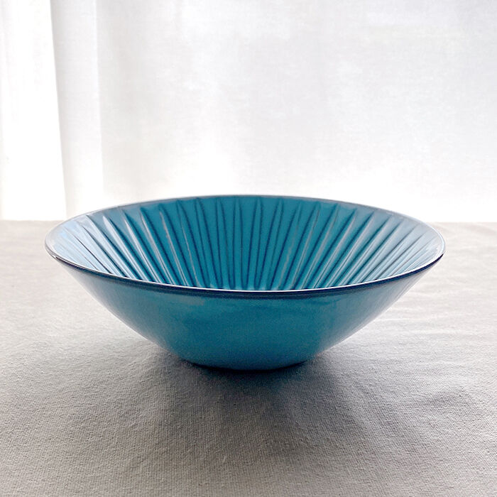 唐物　青白い龍の模様の深いボウル 唐物 青白い龍の模様の深いボウル 唐物 青白い龍の模様の