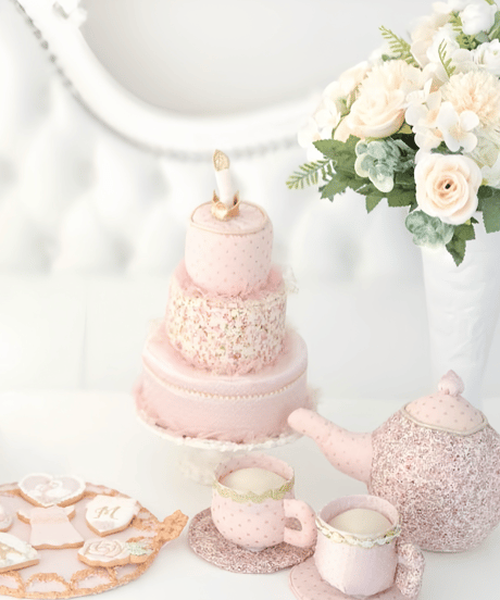 【MON AMI】Cake Stacker Plush Toy(25.4cm)