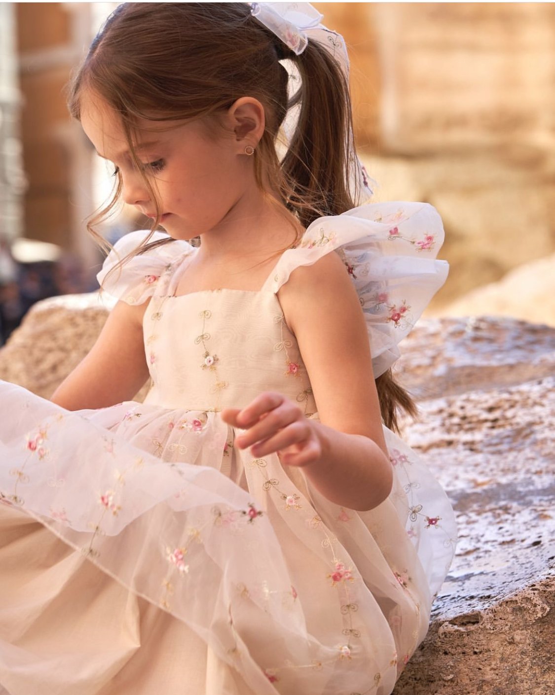 【nelia wears】Flora Dress 花柄刺繍ドレス nelia wears】Flora Dress | Lulusona