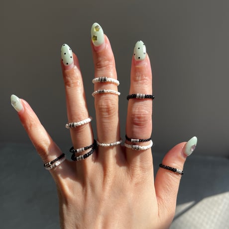 karen silver crochet ring / bold  (BLK)