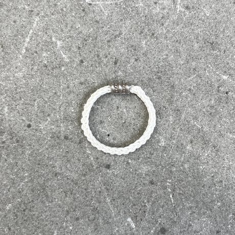 karen silver crochet ring / bold  (WHT)