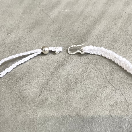 crochet choker (WHT)