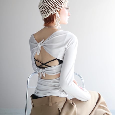 Lyocell Knot Back Tuck Side Top (Ice)