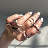 karen silver crochet ring (WHT)
