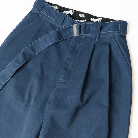DICKIES BELTED 2TUCK PANTS (NAVY)