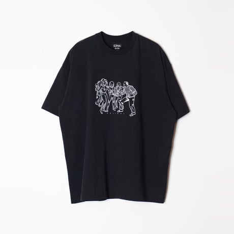 SUPER FINE S/S T-SHIRT - HEROES (BLK)
