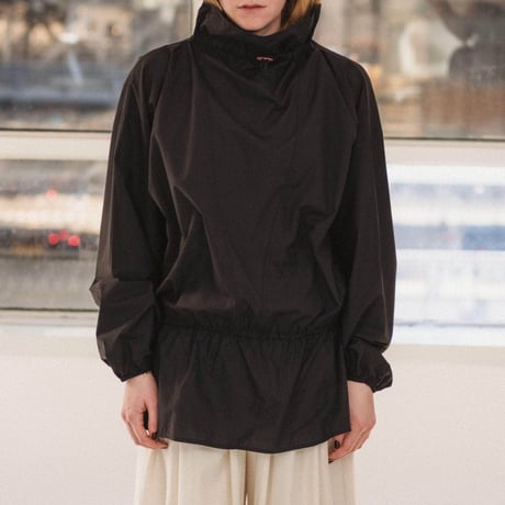 AIR TOP (BLACK)