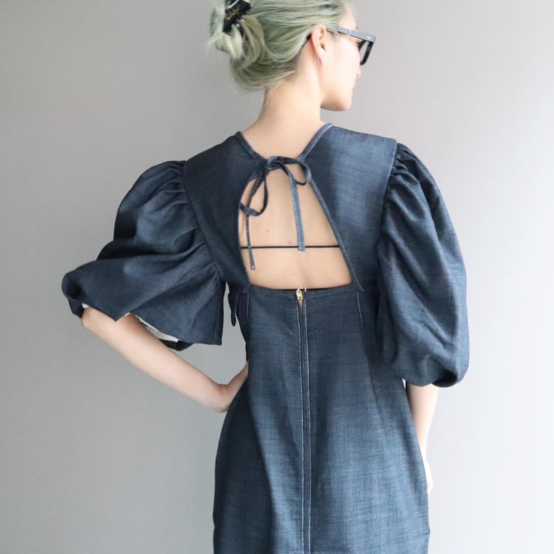 VOLUME SLEEVE ONEPIECE | Tavy STORE