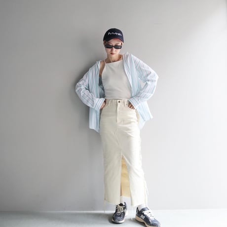 Frayed Skirt  (IVORY)