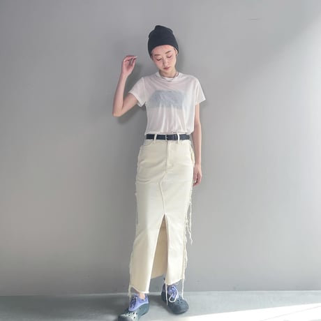 Frayed Skirt  (IVORY)