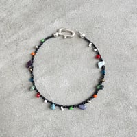 multi-chips metallic crochet bracelet