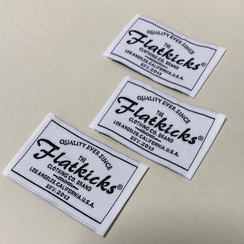 刺繍タグ flatkicks | タグ屋ヤスオ