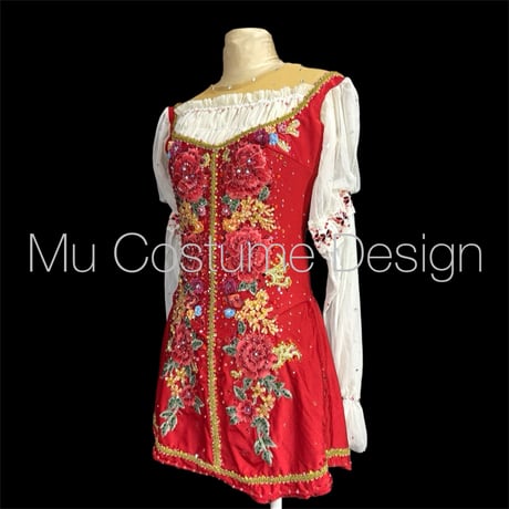 【レンタル28】フィギュアスケート衣装 民族系 赤 160cm