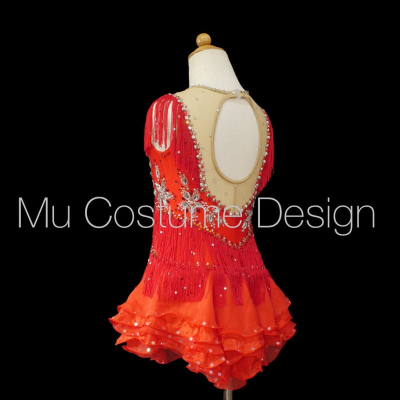 フィギュアスケート 衣装 125-130cm 赤 | Mu-Costume design フィギュアスケート 衣装 125-130cm 赤 | Mu-Costume design