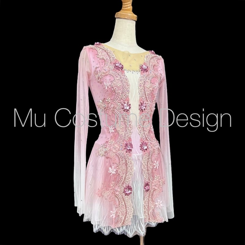 Mu-Costume design