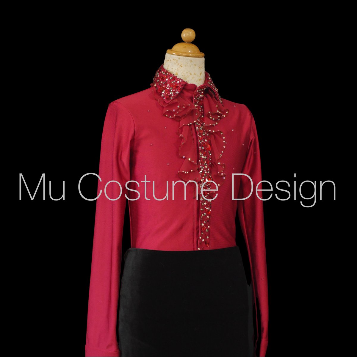 フィギュアスケート 男の子用コスチューム 超美品 135cm−145cm 楽天市場】フィギュアスケート 子供の通販 フィギュアスケート 男の子