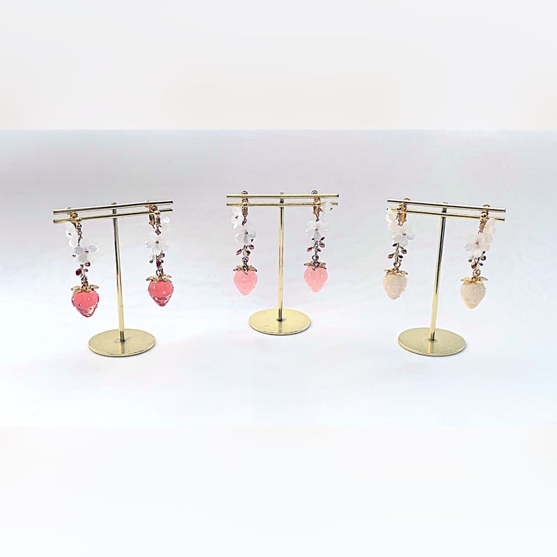 苺ピアス/イヤリング | Plenum