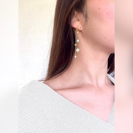 3連パールのピアス/イヤリング