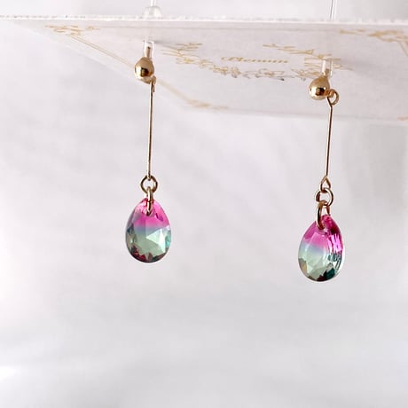 【全9色×金具2色】グラデーションが綺麗なガラスチャームのピアス/イヤリング