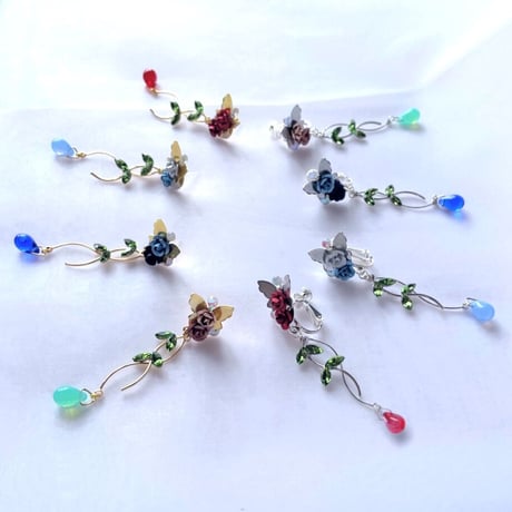 〖ゴールド〗蝶々[ピアス/イヤリング]変更0円*゜