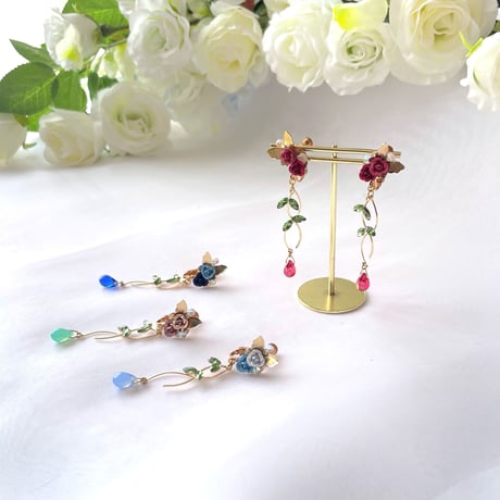 〖ゴールド〗蝶々[ピアス/イヤリング]変更0円*゜