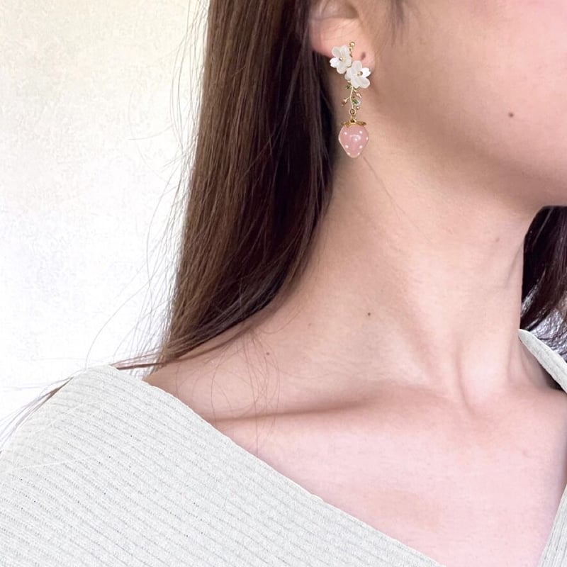 ☆545❤️ いちご　苺ハート　花　ピアス　イヤリング ☆545❤️ いちご 苺ハート 花 ピアス イヤリング 選べる