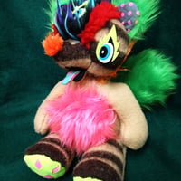 ミヤタケイコ　●化けコタヌタヌ2号●グリーンしっぽ