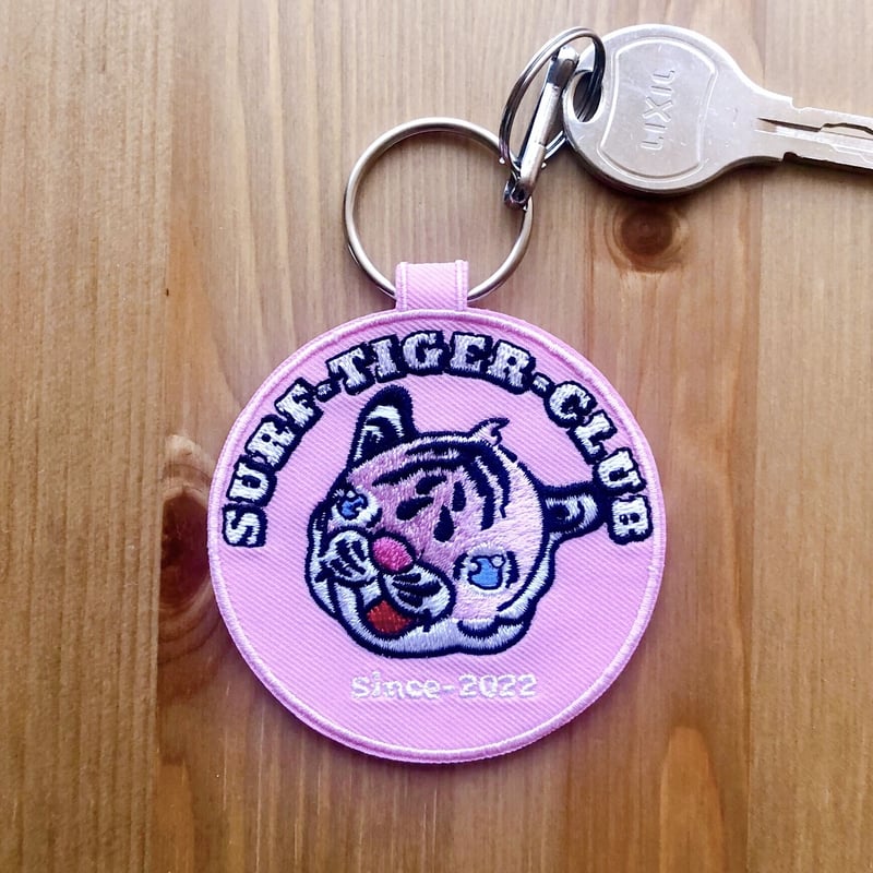 ブルー完売】刺繍ワッペンキーホルダー(2種類) | SURF TIGER CLUB ブルー完売】刺繍ワッペンキーホルダー(2種類) | SURF TIGER CLUB