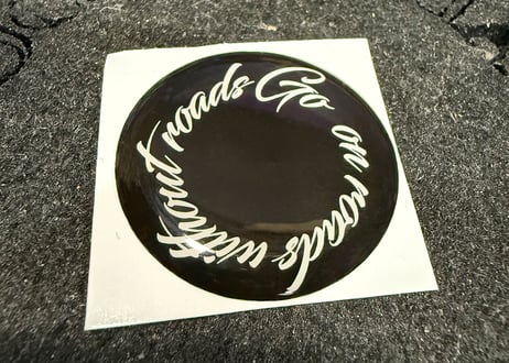 hiropeakオリジナル　キーホールカバー＜Go on roads without roads＞2枚セット