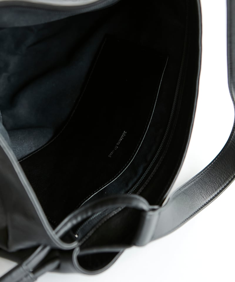 Moonlit | Maison Sbond