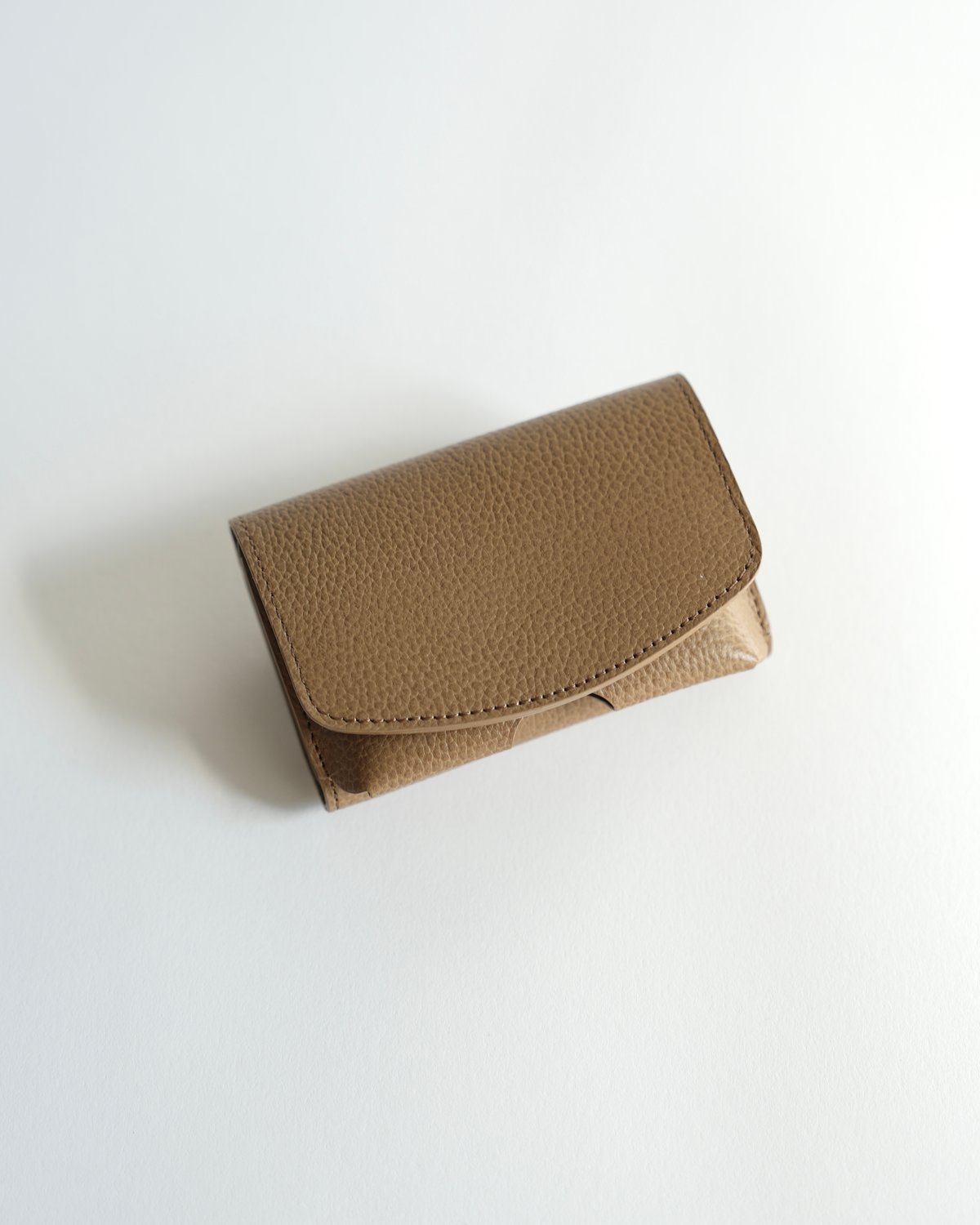 Amy Beige | Maison Sbond