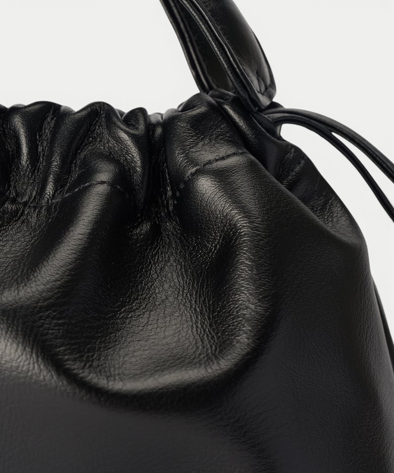 C.08 Black | Maison Sbond