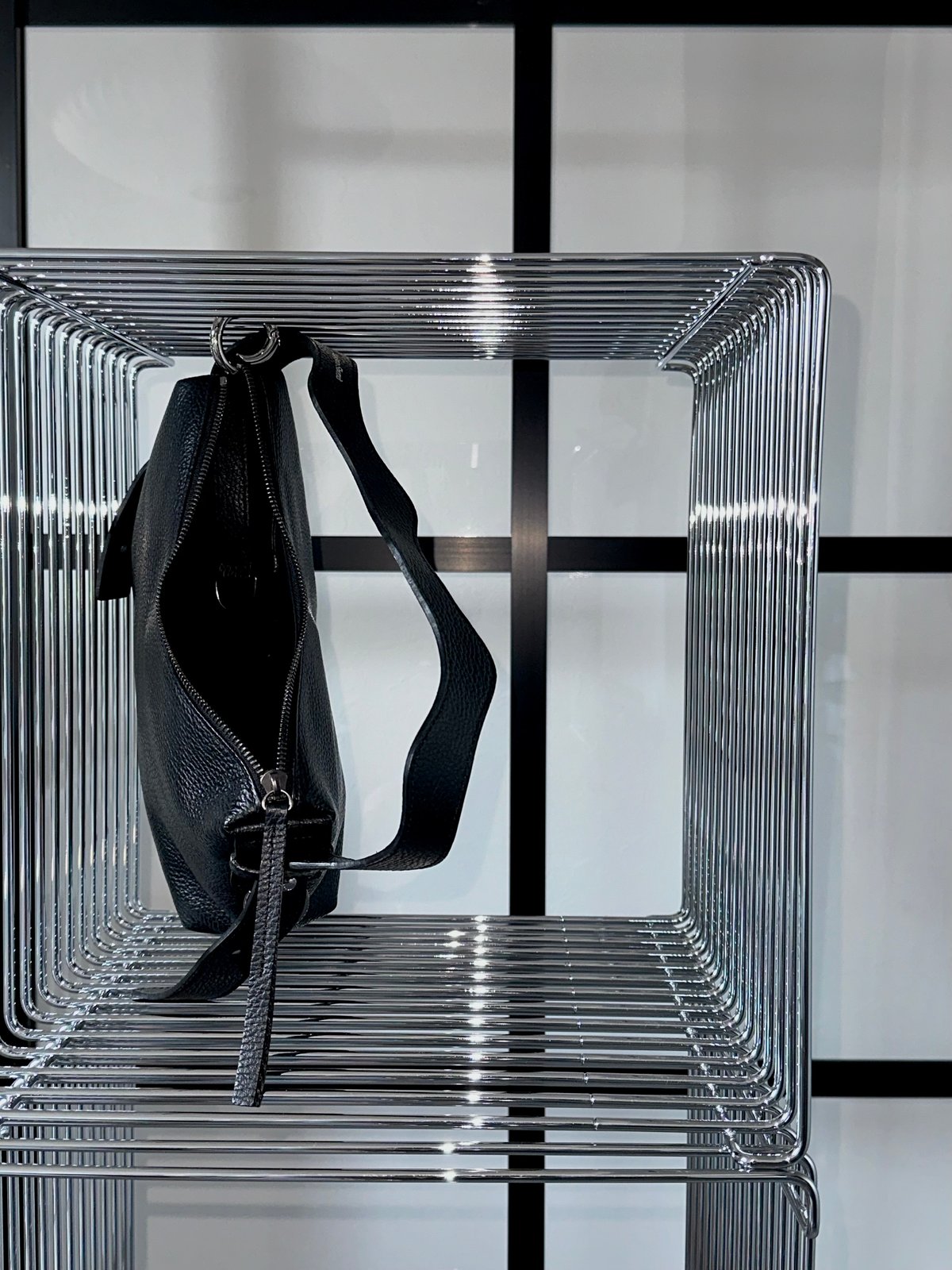 N.05 Black (International) | Maison Sbond N.05 Black (International) | Maison Sbond