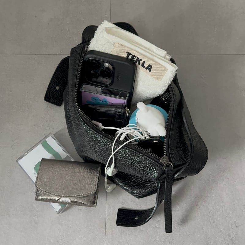 N.05 Black | Maison Sbond N.05 Black | Maison Sbond