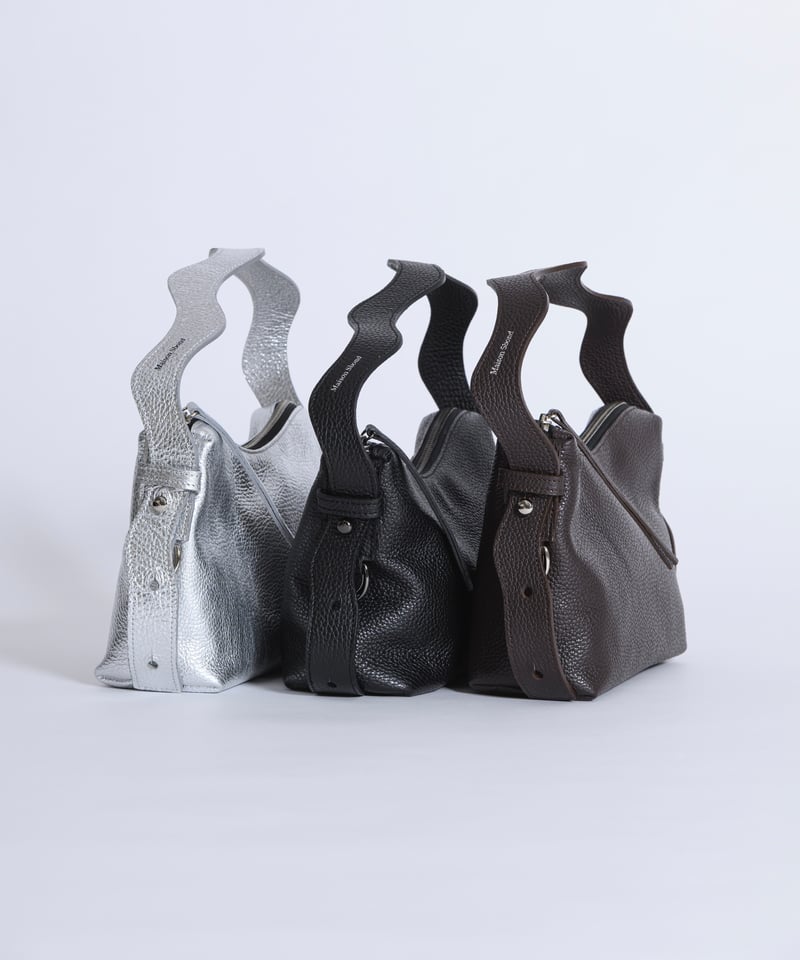 N.05 Black | Maison Sbond