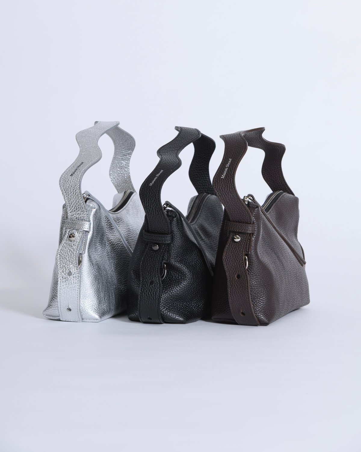 N.05 Black | Maison Sbond