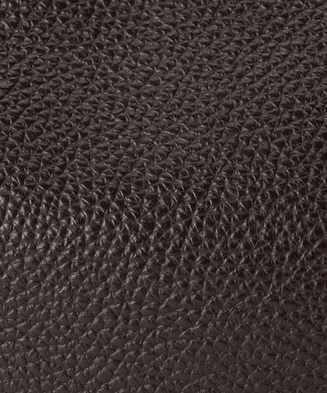 N.05 Teto Brown
