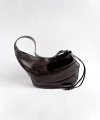 Amy Black | Maison Sbond