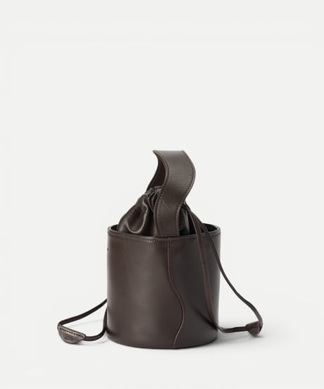 B.08 Teto brown