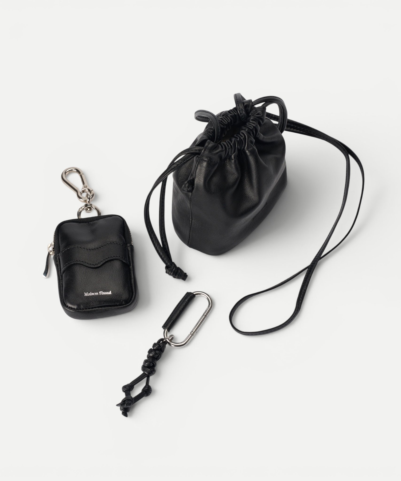 【新品】 maison sbond メゾンエスボンド キーリング キーホルダー Leather Knot Charm | Maison Sbond