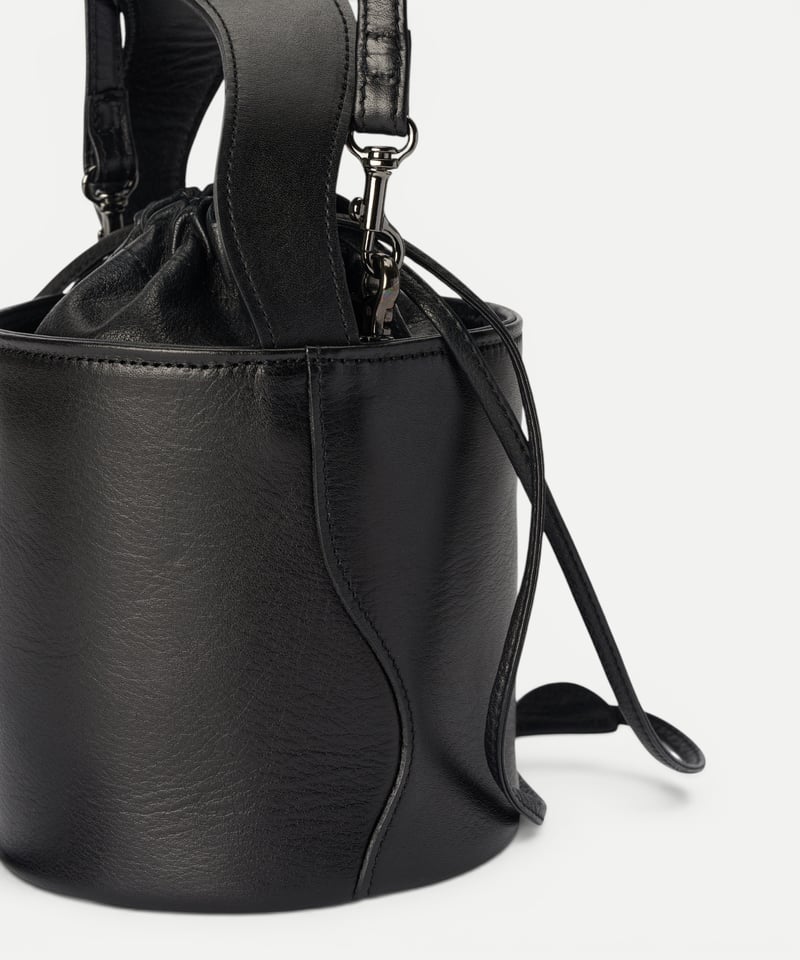 B.08 Black | Maison Sbond