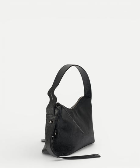 S.03 Black