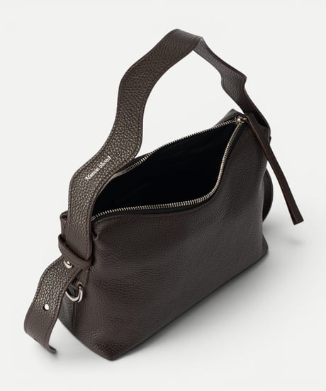 N.05 Teto Brown