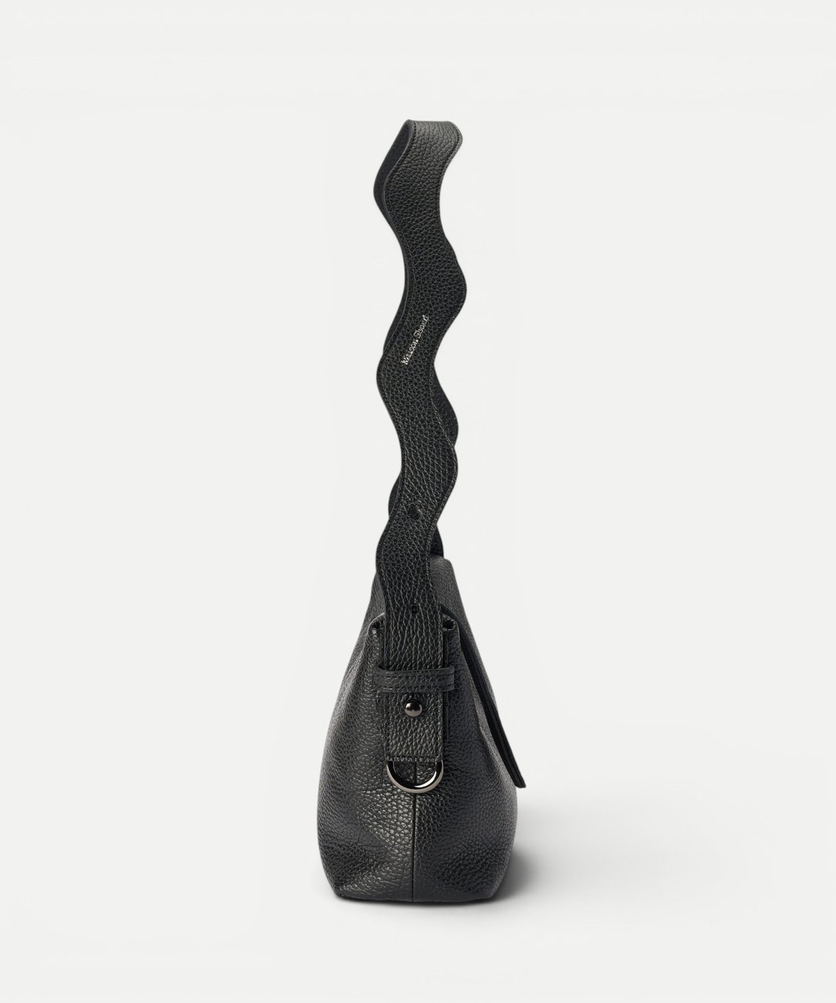 N.05 Black | Maison Sbond