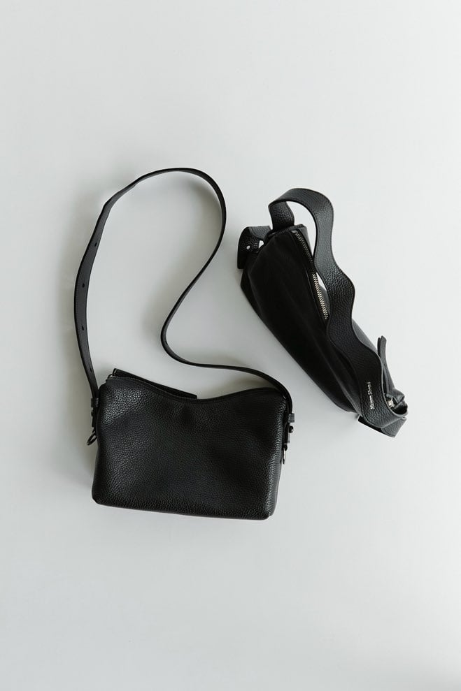 Maison Sbond S.02 ミニショルダーバッグ ブラック メゾンエスボンド Maison Sbond ショルダーバッグ レザー 黒