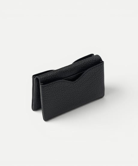 P.07 Black