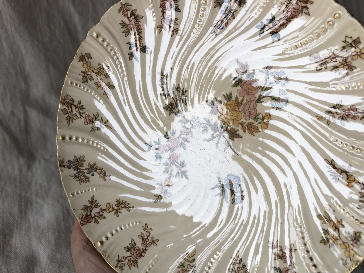 サルグミンヌ　ルイ15世　エッグスタンド サルグミンヌ ルイ15世 エッグスタンド - メルカリ