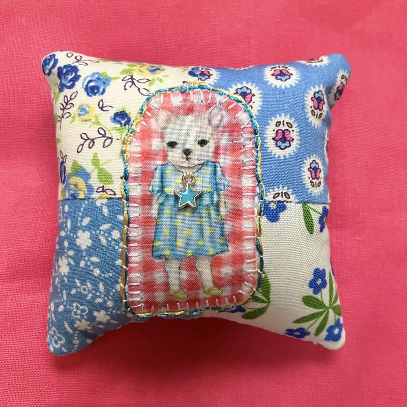 パッチde針山 お星様をつけたフレブルちゃん 針山 ピンクッション